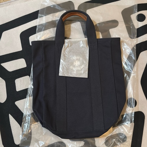 Brand New Tory Burch hand held canvas navy blue tote bag - Picture 3 of 12